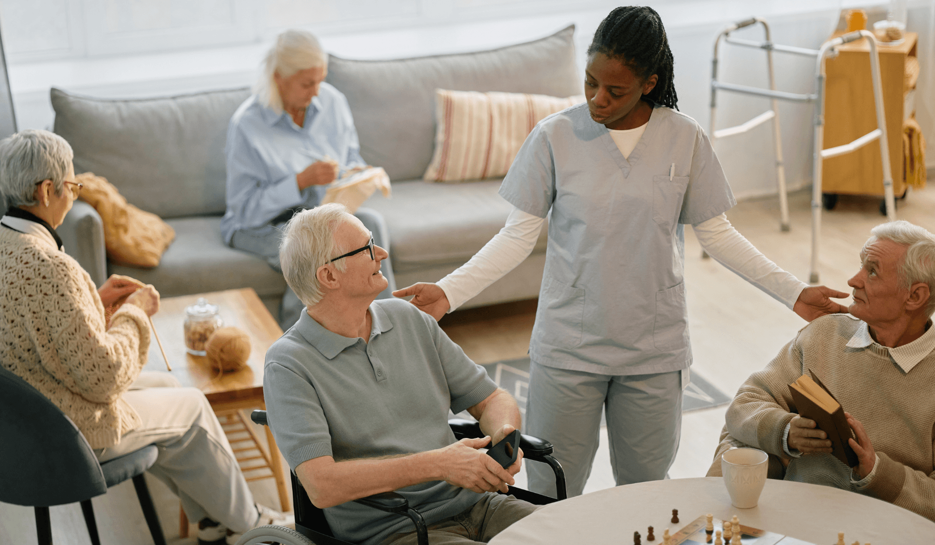 independent living nurse caring for patients
